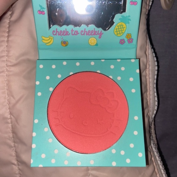 colourpop x hello kitty “aloha honey” blush - Picture 2 of 12